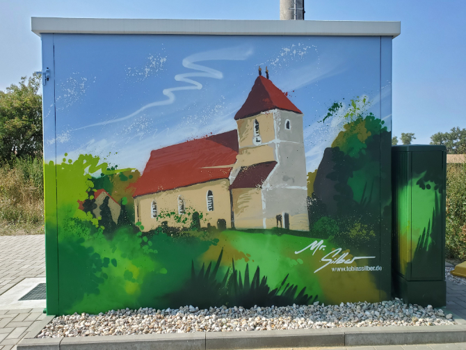 Trafostation Dorfkirche Weltewitz web
