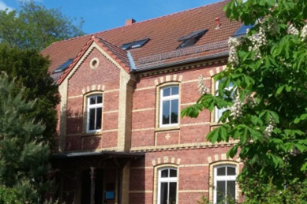 pfarrhaus-weltewitz-6-webB81D3834-16D5-2FBD-98AB-3A21387DB51F.jpg